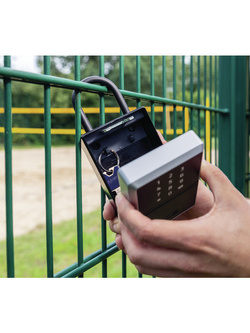 Skrzynka na klucze z uchwytem na kod Abus Smart KeyGarage 797 Bluetooth